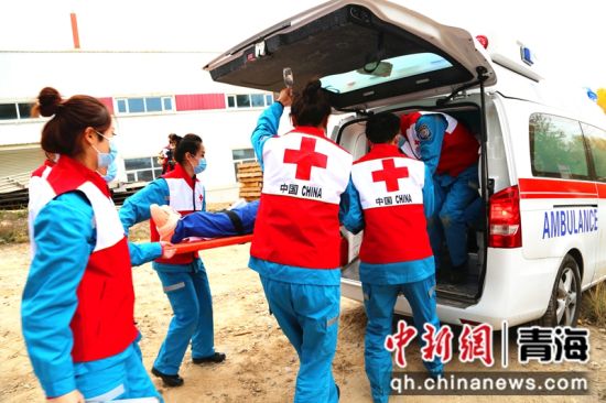 图为应急演练现场。 青海省红十字会 供图