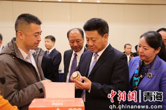 海南州特色产业北京招商推介会在北京举行