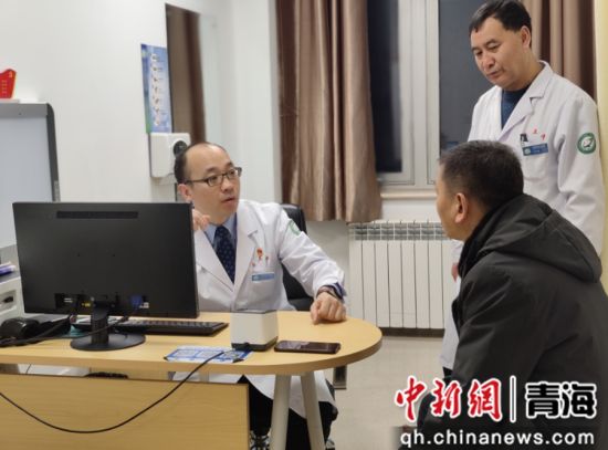 青海省第五人民医院完成院内第一例全麻腹腔镜疝修补手术